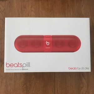 Beats Pill